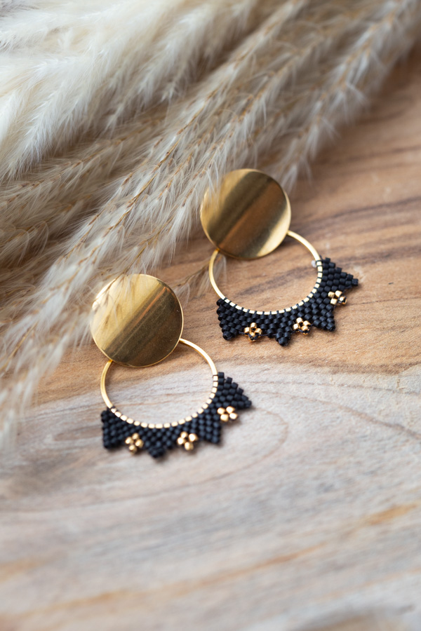 Boucles d'oreilles sorcières modernes géométriques tissées en perles miyuki