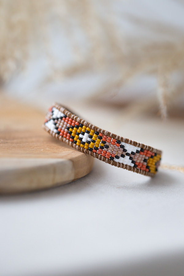 Bracelet wrap tissé en perles miyuki et motifs amerindiens Mahkah